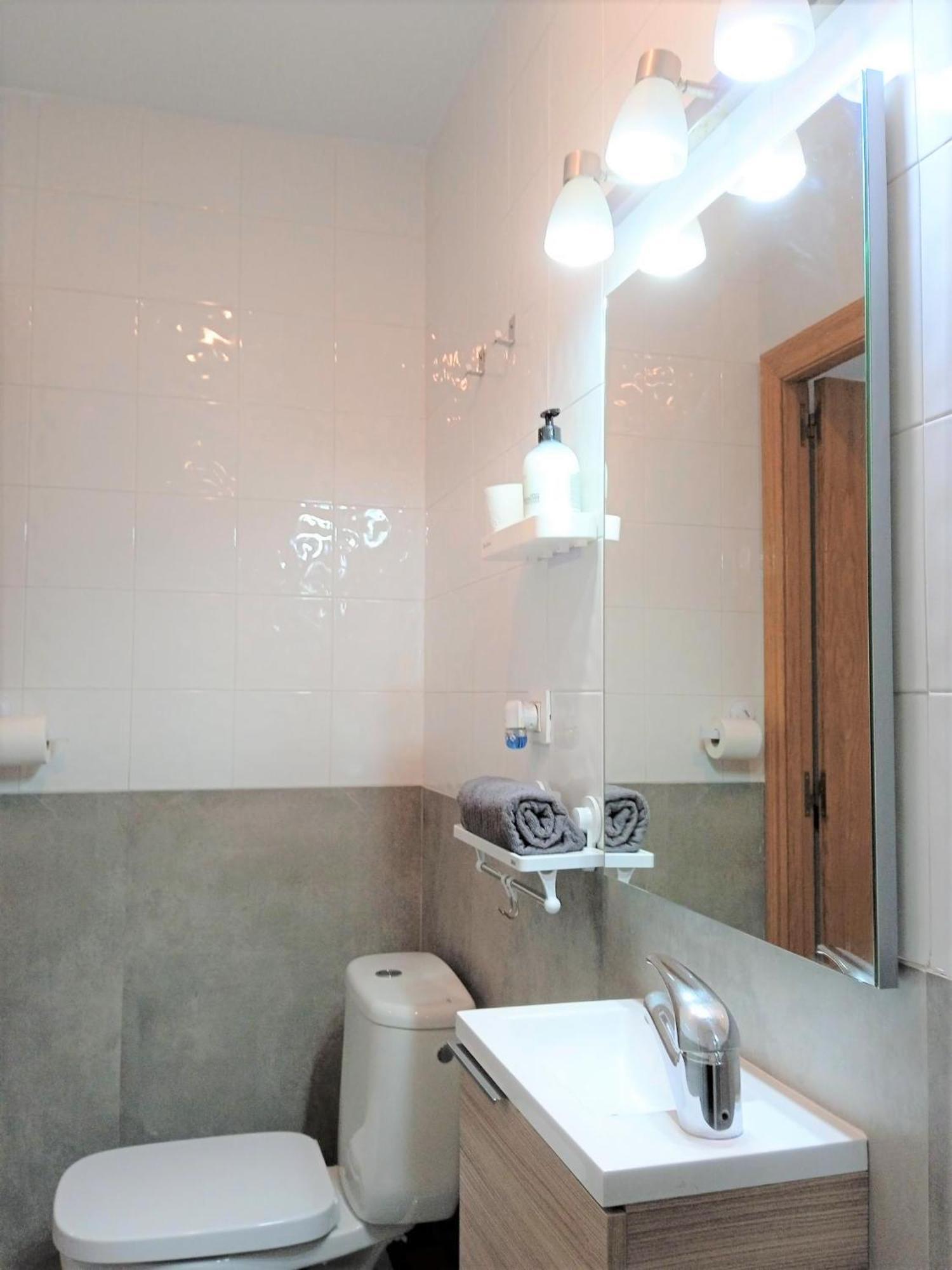 Bcn 324 Apartment Barselona Dış mekan fotoğraf